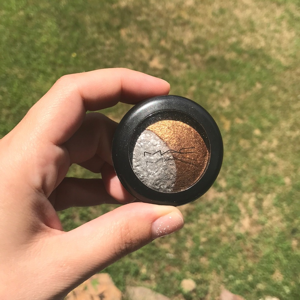 🤍 New MAC Mayhem Eyeshadow Duo 🤍
